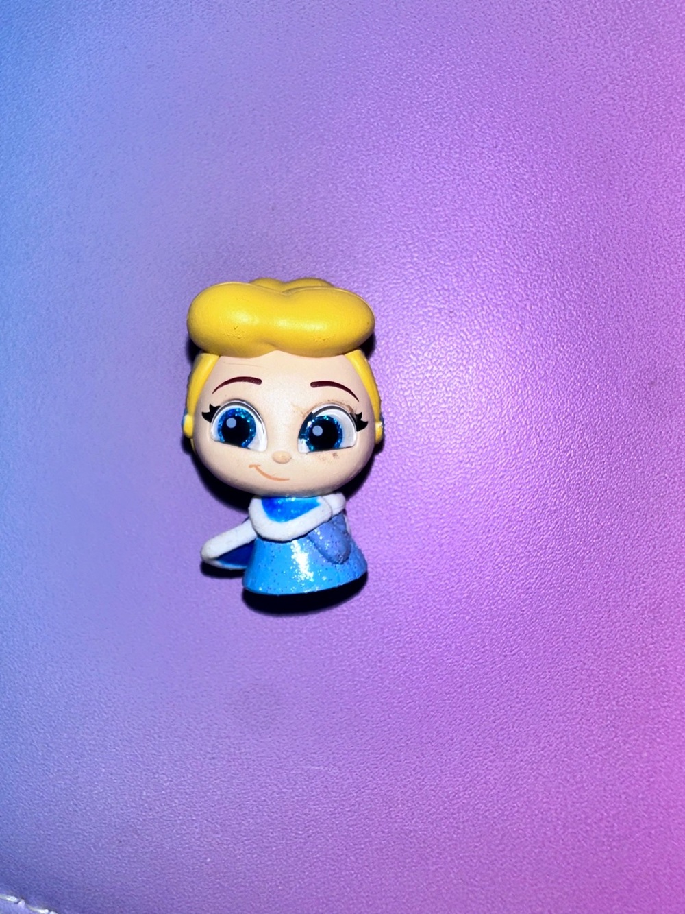 cinderella (winter princess) — disney doorables: series 12